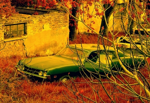 Abandoned car